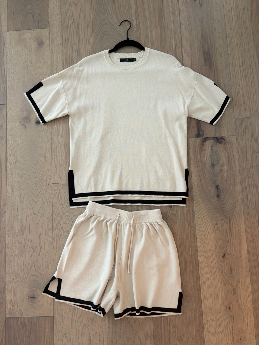 Cream Short Sleeve Knit Set with Black Trim